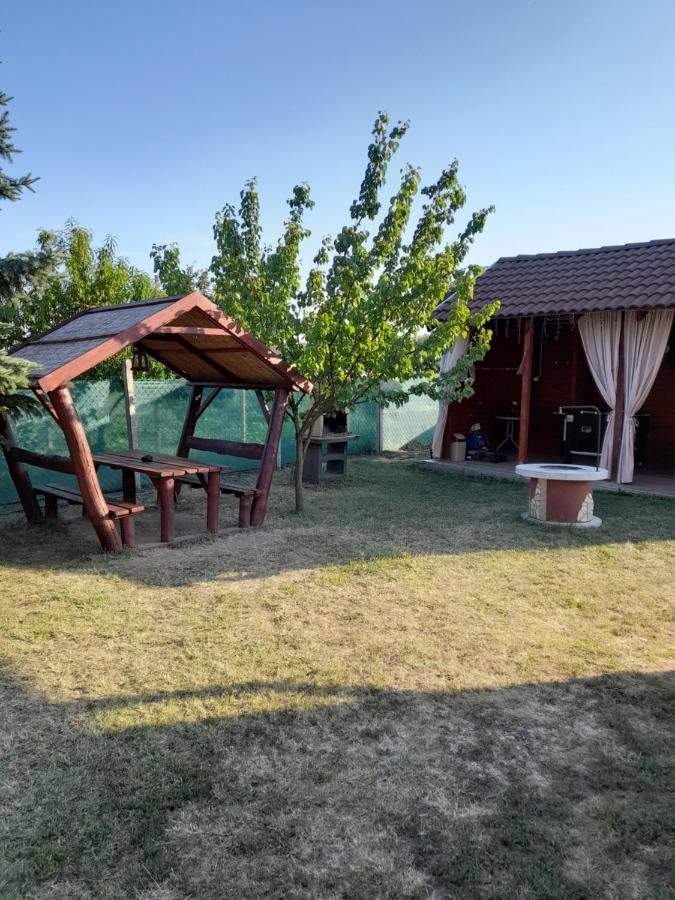 Vadrózsa Vendégház-Apartman Demjén Kültér fotó