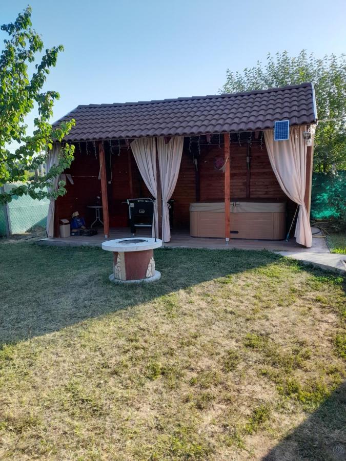 Vadrózsa Vendégház-Apartman Demjén Kültér fotó